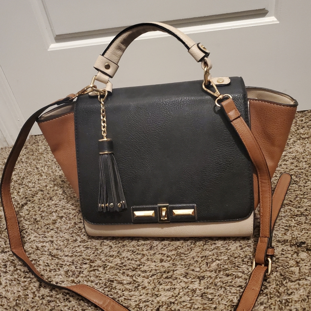 Tricolor Purse